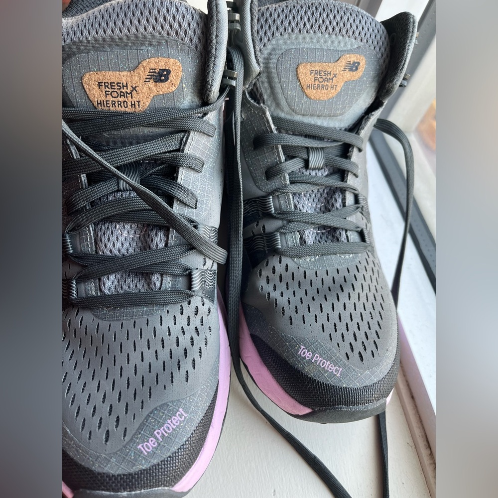 New Balance Women's Fresh Foam Hierro hiking Trail boots- Gray and Pink